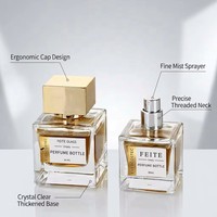Vente en gros usine OEM Nouveau Atomiseur de parfum carré en verre pour voyage 30/50/100ml Flacons vaporisateurs vides rechargeables Logo personnalisé Faible MOQ