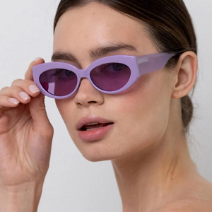 Lunettes de soleil rétro avancées, tendance et à la mode, personnalisées, résistantes aux UV - Product Image 3