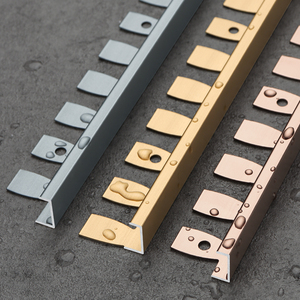 XINRUIYA <span class=keywords><strong>Repas</strong></span> Vente en gros Usine Aluminium Stratifié Plancher Incurvé Bandes <span class=keywords><strong>de</strong></span> Transition pour Portes Garniture Pliée - Product Image 5