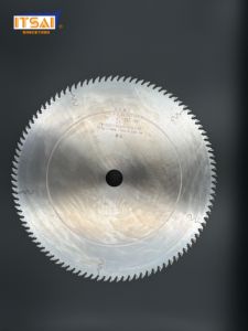Fraises à rainurer en carbure de tungstène de qualité supérieure 2T 160 mm pour la réalisation de joints à rainurer robustes dans les meubles et les armoires - Product Image 1