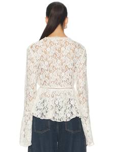 Blouse cardigan d'été pour femme, style Y2K, blanc crème, transparente, sexy, à manches trompette à volants, en dentelle, col en V profond, cintrée à la taille, ODM - Product Image 3