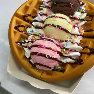 Maquette réaliste de gaufre belge 3Scoop Ice Cream, fausse présentation de dessert, accessoire de décoration pour café, magasin, vitrine commerciale, présentation artificielle - Product Image 3