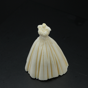 Gâteau au chocolat et crème au fromage saveur mousse <span class=keywords><strong>exotique</strong></span> glacée, design robe de mariée - Product Image 2