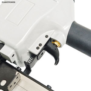 <span class=keywords><strong>Pistola</strong></span> <span class=keywords><strong>de</strong></span> <span class=keywords><strong>Clavos</strong></span> Neumática WISDOM con Dispositivo <span class=keywords><strong>de</strong></span> Seguridad, <span class=keywords><strong>Pistola</strong></span> <span class=keywords><strong>de</strong></span> <span class=keywords><strong>Clavos</strong></span> Portátil N851B <span class=keywords><strong>de</strong></span> Calibre 16, Grapadora <span class=keywords><strong>de</strong></span> 51 mm con <span class=keywords><strong>Clavos</strong></span> en Forma <span class=keywords><strong>de</strong></span> U <span class=keywords><strong>para</strong></span> Tapicería y Madera - Product Image 3