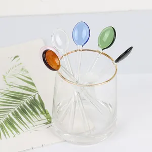 Cuchara ovalada de vidrieras con mango largo decorativa disponible al por mayor