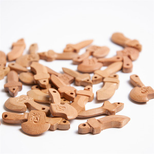 Herramientas de artesanía con grabado en relieve de 3 cm para proyectos de bricolaje: cuchillo, espada y hacha de madera de durazno, ingeniosas y exquisitas. - Product Image 4