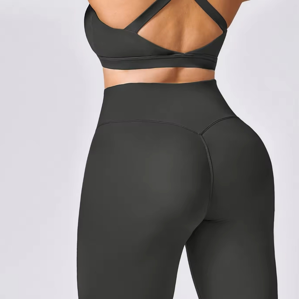 Custom Logo Women Gym Wear Set XXL Stretch Yoga Wear High Impact Plus Size Fitness Wear for Women · image 2