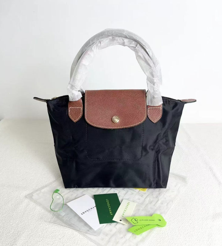 Classic Design Nylon Bags Durable Waterproof Solutions