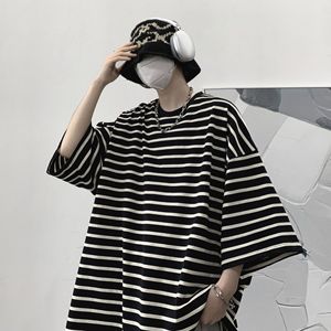 T-shirt a maniche corte a righe JQ327 da uomo, estiva, stile <span class=keywords><strong>giapponese</strong></span> retrò, casual, a mezza manica, trendy, per il tempo libero e lo <span class=keywords><strong>street</strong></span> <span class=keywords><strong>style</strong></span> - Product Image 4