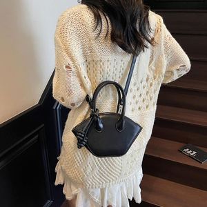 Bolso de hombro de moda para mujer 2025 con hebilla cuadrada, bordado, impermeable, venta al por mayor, estilo del sudeste asiático - Product Image 4
