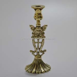 Candelabro de Aleación Hecho a Mano para Uso Religioso e Iluminación Estética IHA IHACC6006 - Product Image 1