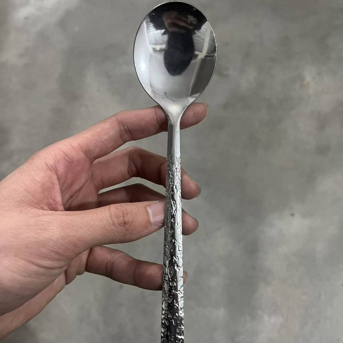 Big head crack spoon [water throwing independent packaging]]