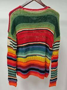 Suéter informal tejido a mano de lana 100% multicolor vibrante con rayas llamativas patrones abstractos en tonos de joya terrosa logotipo frontal - Product Image 2