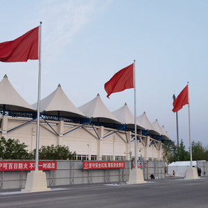 Système de levage de mât de drapeau à moteur électrique vertical pour la cérémonie d'ouverture et de clôture du gymnase du stade - Product Image 5