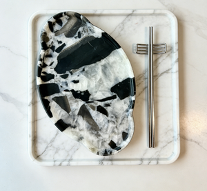 Exquisita Bandeja de Té de Cristal Bvlgari con Patrón Único de Mármol, Artesanía para el Área de Descanso del Vestíbulo del Hotel - Product Image 5