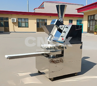 Machine compacte commerciale en acier inoxydable pour la fabrication de momos, petite machine à emballer les raviolis ronds et carrés