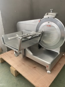 Rebanadora de Carne Semiautomática de Aleación de Aluminio Anodizado de 350 mm - Product Image 5