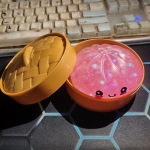 Simpatici panini al vapore grandi e morbidi con malto, 8,5 cm, giocattoli morbidi a forma di dumpling per bambini e adulti, regali divertenti da schiacciare - Product Image 3