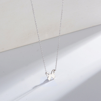 KN1712 Collar Minimalista Hueco con Insecto al por Mayor, Chapado en Oro de 14k, Joyería de Plata S925 Lisa con Mariposa para Mujer