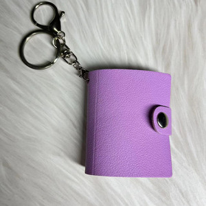 <span class=keywords><strong>Mini</strong></span> album <span class=keywords><strong>photo</strong></span> <span class=keywords><strong>porte</strong></span>-clés personnalisé en cuir PU et PVC de 3,5 cm x 5 cm - Product Image 6