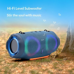 <span class=keywords><strong>J</strong></span> XTR4 مكبر صوت خارجي مربع الشكل مقاوم للماء بقوة 10 واط مع بطارية <span class=keywords><strong>1000</strong></span>-2000 مللي أمبير، مزود ببطاقة RGB قابلة للتوصيل، الأكثر مبيعًا عبر الحدود - Product Image 2