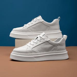 Zapatos planos casuales y cómodos para hombre, zapatos deportivos modernos y versátiles, zapatos deportivos antideslizantes de moda al por mayor de fábrica - Product Image 3