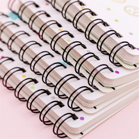 Kleines Spiral-Notizbuch 3,14x4,13 Zoll 4-Stil Design Dickes Hardcover 40-80 Leere Seiten für Studien notizen und Zeitschriften