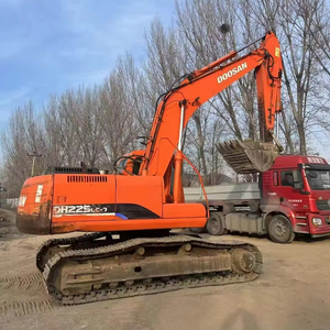 รถขุดตีนตะขาบมือสองราคาถูก คุณภาพสูง เชื่อถือได้ Doosan DH225-7 DH220-7 - Product Image 1