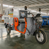 Véhicule de nettoyage à eau froide haute pression électrique à trois roues avec pompe de 4000W à énergie nouvelle