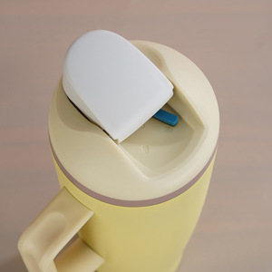 Modern <b>Large</b> Capacity Insulated 304 Stainless Steel Vacuum <b>Flask</b> Bottle Dual Drinking Straw Portable Travel Handle Leak-Proof - Product Image 3