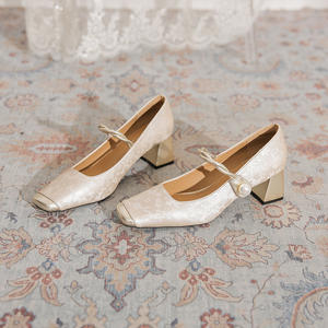 Escarpins à talons aiguilles pour femmes, chaussures habillées à bout pointu pour les fêtes, les mariages, le bureau, les soirées et les occasions formelles - Product Image 1