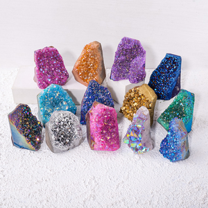 Jd Đá Quý Bán Buôn Mạ Điện Cụm Pha Lê Thủ Công Thủ Công <span class=keywords><strong>Handmade</strong></span> 4 Để 10Cm Đầy Màu Sắc Aura Thạch Anh Cụm Đá Quý Tự Nhiên - Product Image 6