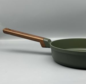 <span class=keywords><strong>Poêle</strong></span> à frire exclusive <span class=keywords><strong>Poêle</strong></span> à frire en aluminium moulé sous pression avec poignée en bois <span class=keywords><strong>Poêle</strong></span> à frire Ustensiles de cuisine <span class=keywords><strong>Poêle</strong></span> à frire - Product Image 3