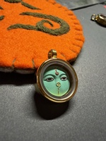 Thangka tibétain 3D peint à la main Tsha Tsha avec l'Œil de Sagesse Vert, mini-amulette de richesse et d'abondance pour bijoux et artisanat DIY