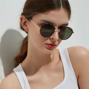 Vente en gros 2019 - Lunettes de soleil rondes vintage personnalisées pour femmes et hommes, très tendance - Product Image 1