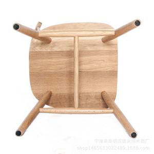 Chaise de salle à manger en bois massif, couleur chêne blanc naturel, style Windsor moderne et minimaliste, design ergonomique pour salle à manger et bureau - Product Image 4
