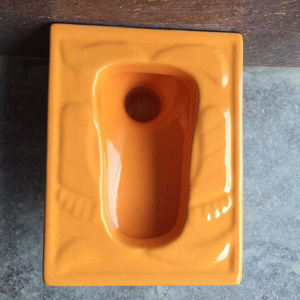 KD-K01SP di alto livello per bambini bagno in ceramica colorata padella per accovacciata <span class=keywords><strong>con</strong></span> forma di mela serbatoio scuola materna tozza toilette per i bambini - Product Image 2