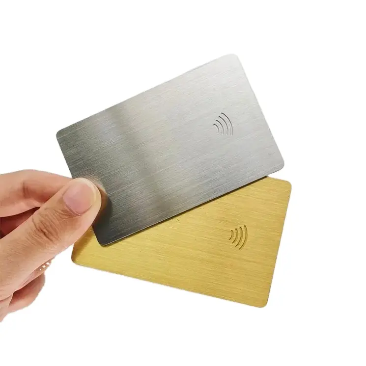 Ouro branco do cartão invisível escondido microplaqueta de NFC do negócio do metal RFID/preto/prata PVC Metal negócio N tag216 NFC Digital cartão