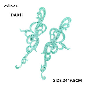 Appliques en dentelle de Venise hydrosolubles, brodées de feuilles baroques, couleur pastel vert mousse, effet miroir, pour robe Cottagecore DIY - Product Image 1