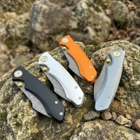 Couteau de camping pliant léger, lame en acier Damas VG10, manche en alliage d'aluminium avec clip dorsal et roulement à billes, OEM