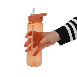 Özel bpa ücretsiz 700ml öğrenci çocuklar okul içme plastik su şişesi saman