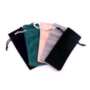 Bolsitas de Terciopelo Personalizadas para Joyería, Bolsas con Cordón de Varios Colores para Lápices Labiales - Product Image 1