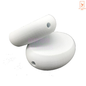 Éponge de bain ovale en EVA de toutes sortes avec poignée pour le gommage corporel, bloc nettoyant absorbant - Product Image 2