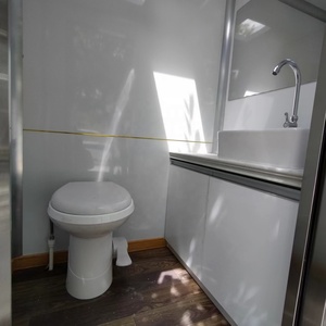 <span class=keywords><strong>รถ</strong></span>เทรลเลอร์ห้องน้ำแบบพกพาทันสมัยพร้อมพอร์ตอาบน้ำห้องน้ำกลางแจ้ง<span class=keywords><strong>4</strong></span>ห้อง - Product Image 6