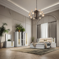 Ensemble de chambre moderne entièrement personnalisé avec lit de rangement, 2 tables de nuit et armoire pour villa, hôtel, hôpital - Design miroir pour la maison