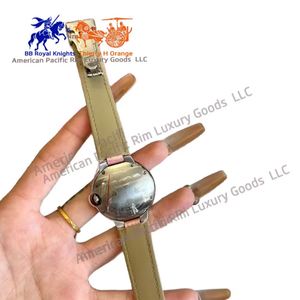 Reloj de cuarzo con esfera redonda para mujer, con números romanos, correa de cuero con patrón de cocodrilo rosa y bisel de diamantes, reloj de pulsera elegante - Product Image 5