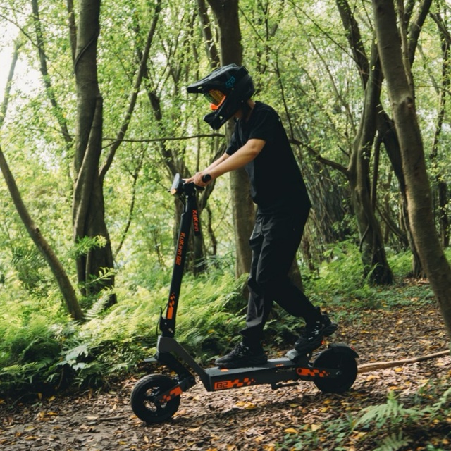 EU Dropshipping 2026 Hot Sale 48V 15.6Ah Kukirin G2 Electric Scooter For Adult