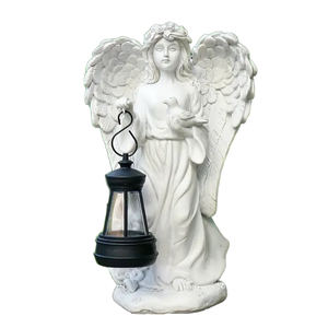 Estatua de Resina de Ángel Sereno con Linterna Solar, Figura Pintada a Mano, Diseño Artístico Devocional Navideño, Decoración de Jardín Conmemorativa - Product Image 2