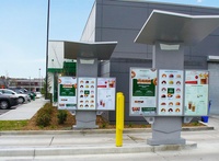 Écran LCD ultra-fin de 43, 49, 55 pouces, étanche IP66, pour menu drive-thru, haute luminosité, panneau publicitaire extérieur pour entreprises