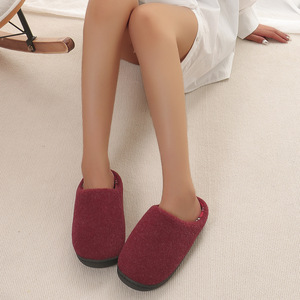 Chaussons d'intérieur chauds et tendance pour femme, en fausse fourrure moelleuse, à bout fermé, couleur unie, pour la maison - Product Image 3